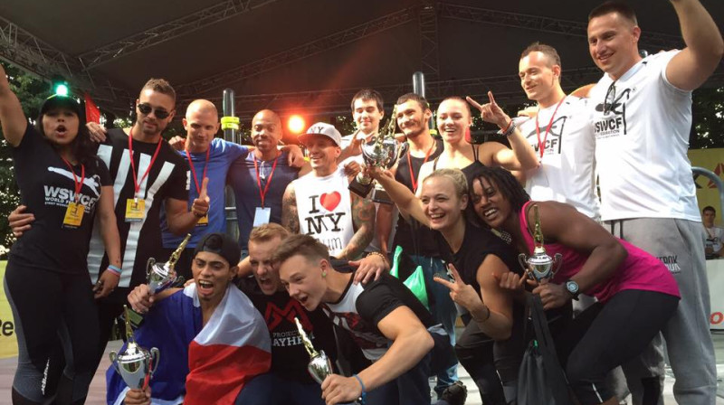 Pasaules čempionāta veiksminieki
Foto: Latvijas ielu vingrošanas sporta biedrība