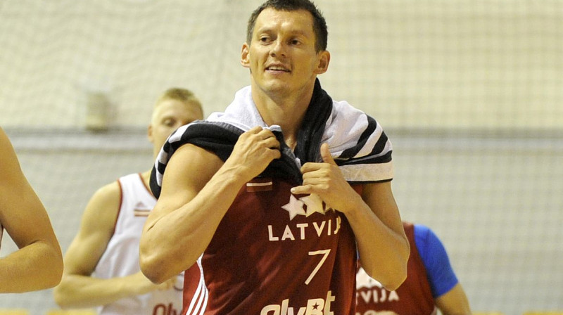 Jānis Blūms 
Foto: Romāns Kokšarovs, Sporta Avīze, f64