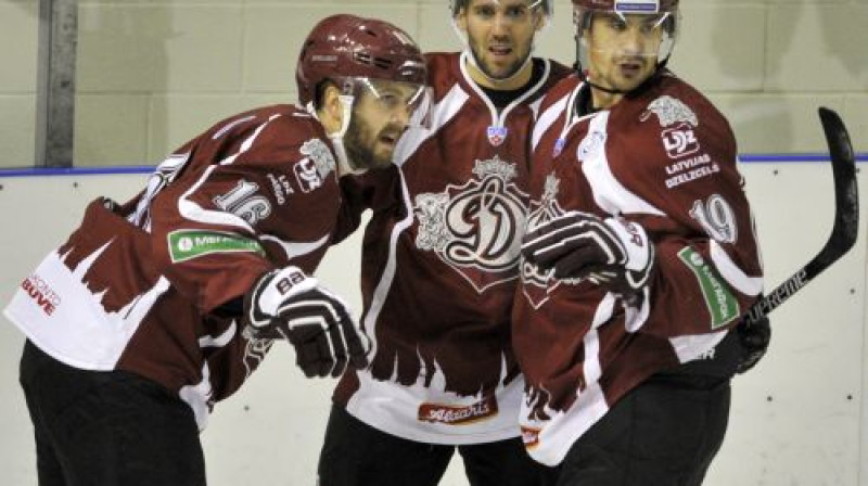 Stīvens Saigo, Fēlikss Šics un Miķelis Rēdlihs
Foto: Romāns Kokšarovs, Sporta Avīze, f64