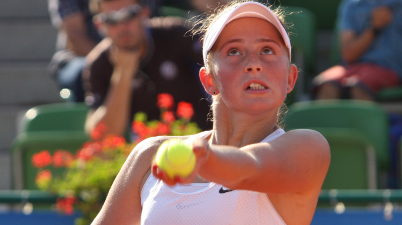 Aļona Ostapenko
Foto: www.powiatpoznanskiopen.pl