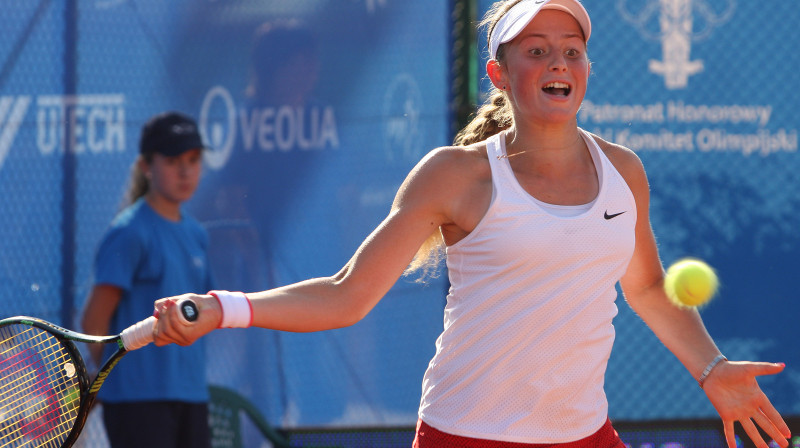 Aļona Ostapenko
Foto: www.powiatpoznanskiopen.pl