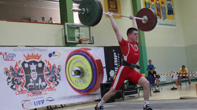 Artjoms Giščenko
Foto: Latvijas Svarcelšanas Federācija (LSF)