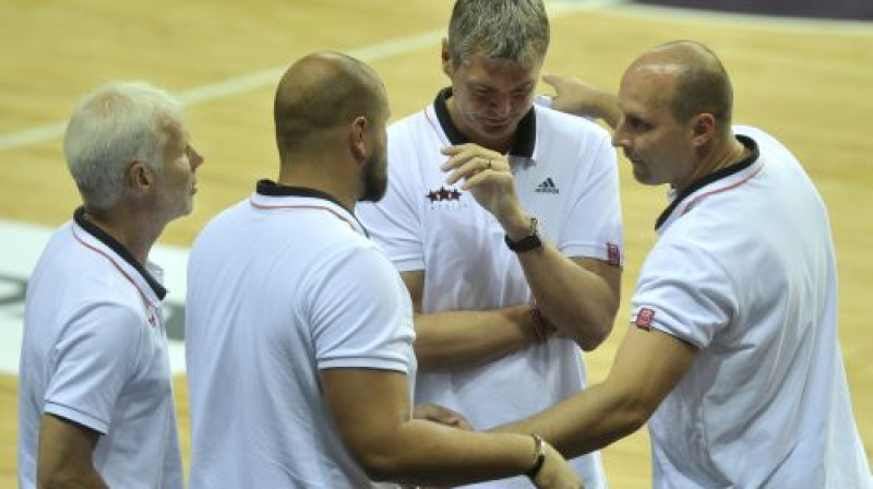 Latvijas izlases treneru kolektīvs
Foto: Romāns Kokšarovs/F64