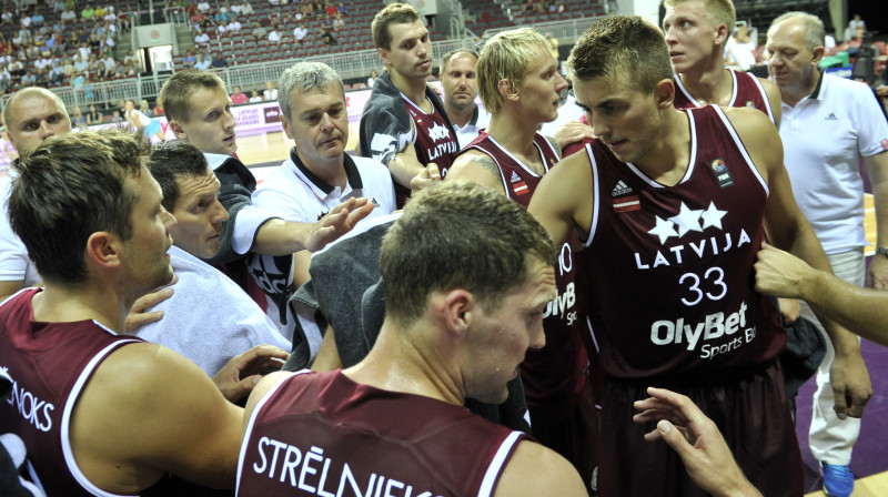 Pēc kvalifikācijas sistēmas maiņas Latvijas izlases sapnis par Rio kļuvis par kripatu reālāks.
Foto: Romāns Kokšarovs/f64