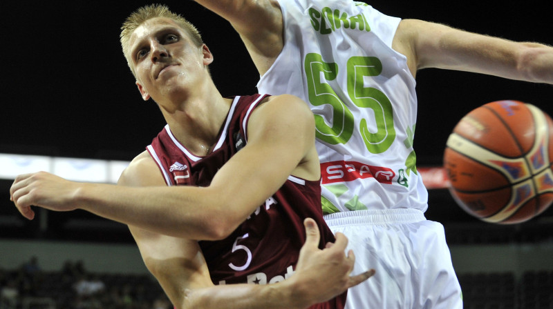 Mareks Mejeris 
Foto: Romāns Kokšarovs, Sporta Avīze, f64