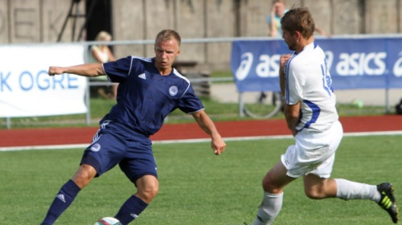 Raivis Rubīns (ar bumbu)
Foto: Ritvars Raits, Osports.lv