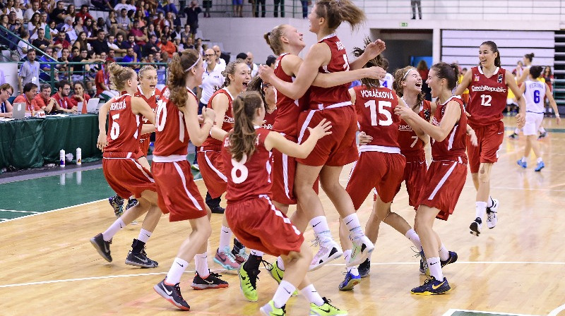 Čehijas kadetes: pirmais zelts Eiropas U16 čempionātā
Foto: Viktor Rebay, FIBA