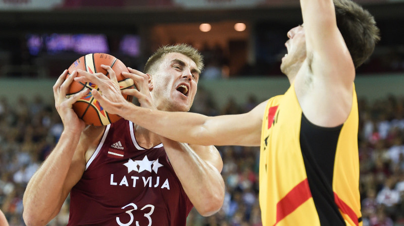 Mārtiņš Meieres: 15 punktu un Latvijas valstsvienības uzvara EuroBasket2015 atklāšanas spēlē ar Beļģiju.
Foto: FIBAEurope.com