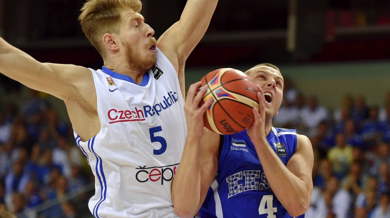 Tanels Soks cīņā ar Patriku Audu
Foto: AFP/Scanpix