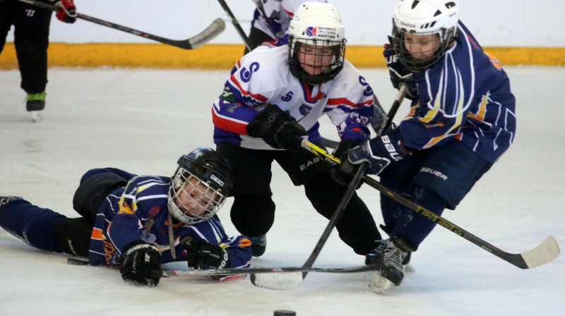 Šosezon LBJMH astoņās vecuma grupās piedalās 86 komandas.
Foto: Mārtiņš Aiše
