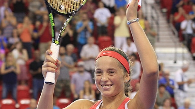 Aļona Ostapenko 
Foto: Pascal Ratthé