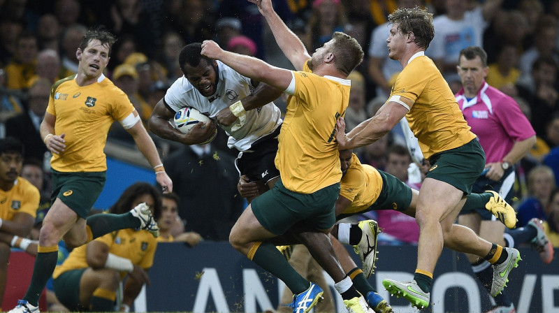 Austrālija apturēja lielāko daļu no fidžiāņu uzbrukumiem.
Foto: AFP/Scanpix