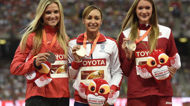 Lieliska kompānija - Braiana Teisena Ītona un Džesika Enisa – Hila. 
Foto: Scanpix/SIPA