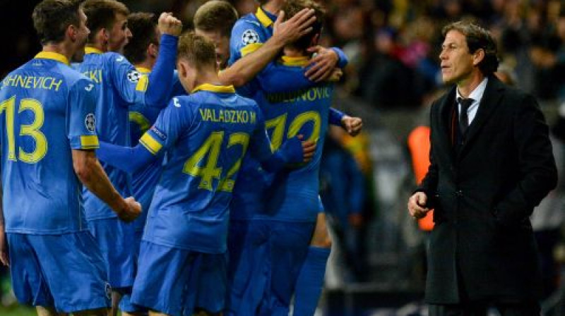 Rudi Garsija spiests noskatīties, kā līksmo Kaspars Dubra un BATE vienība
Foto: AFP/Scanpix