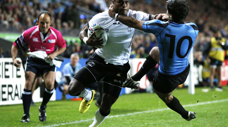 Urugvaja šodien nespēja tikt galā ar Fidži ātrajiem uzbrukumiem.
Foto: AFP/Scanpix