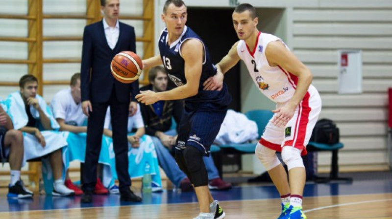 Mārtiņš Šteinbergs pret Kristapu Miglinieku
Foto: Lāsma Irša, bkjekabpils.lv