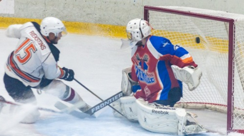 Daniels Riekstiņš pārspēj "Zemgales"/LLU vārtsargu
Foto: Ruslans Antropovs, rusantro.com