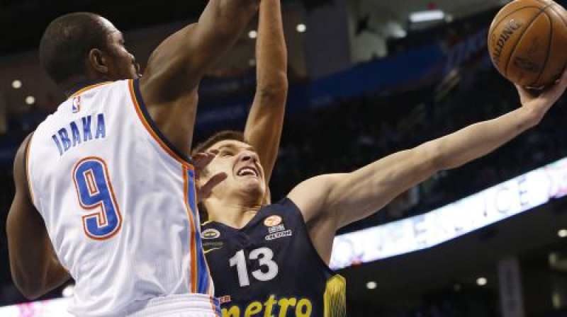 Seržs Ibaka pret "Fenerbahce"
Foto: AP/Scanpix