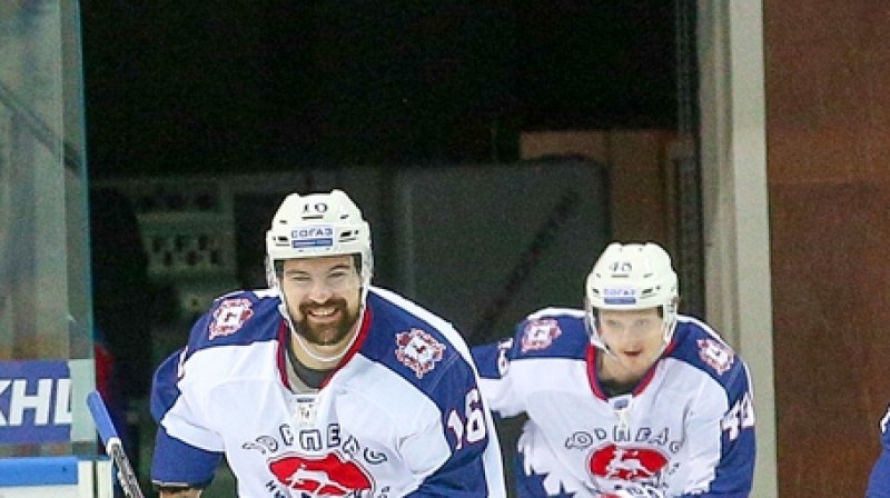 Kaspars Daugaviņš priekšplānā
Foto: hctorpedo.ru