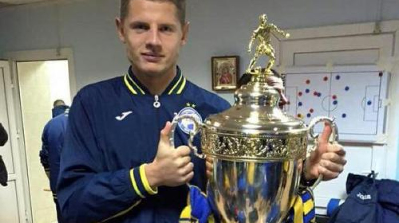Kasparam Dubram dzīve izdodas!
Foto: BATE "Twitter" konts