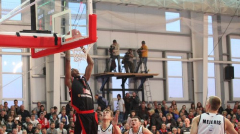 Epizode no spēles starp "Krasny Oktyabr" un VEF
Foto: bcredoctober.com