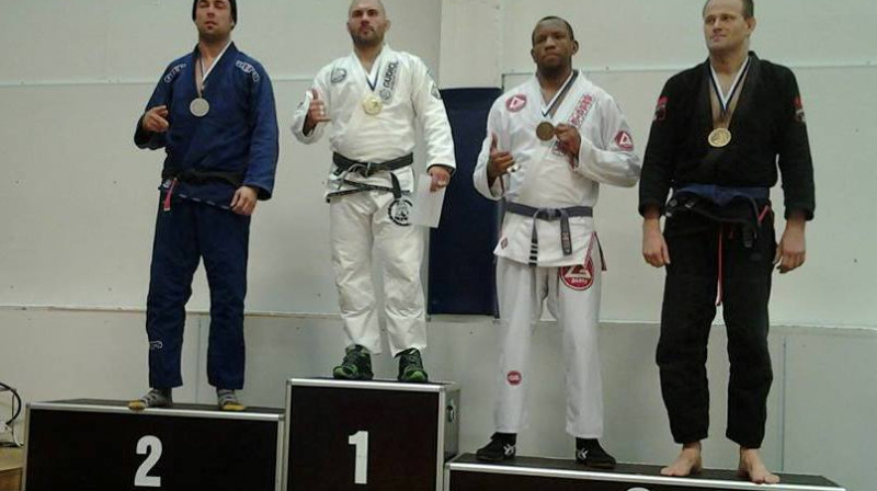 Vladislavs Čerņavskis uz Somijas čempionāta goda pjedestāla augstākā pakāpiena
Foto: LEWC