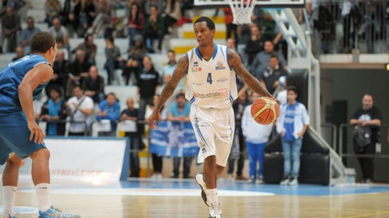 Demiers Pitss "Roseto Sharks" sastāvā pagājušajā sezonā 
Foto: Adamo Di Loreto / sportag.it