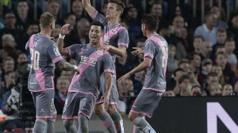 Havi Gerra komandas biedru ielenkumā
Foto: AFP/Scanpix