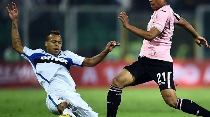 ''Inter'' un ''Palermo'' futbolisti cīņā par uzvaru
Foto: AFP/Scanpix