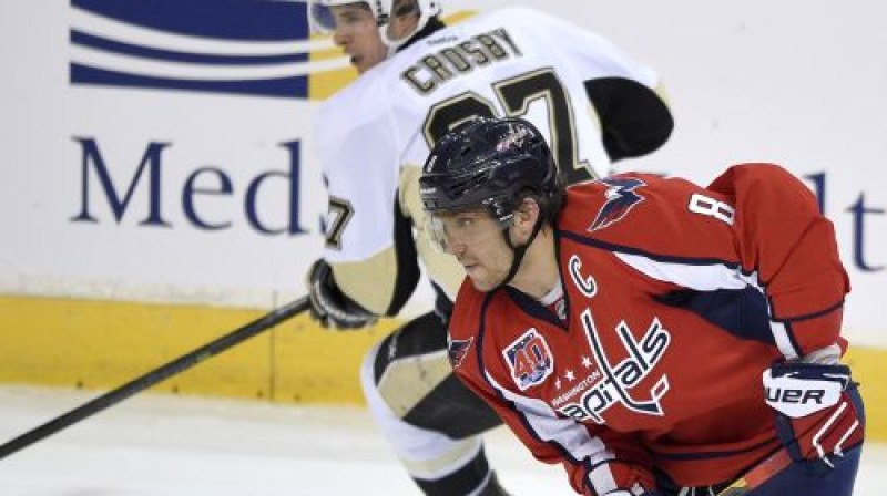 Sidnijs Krosbijs un Aleksandrs Ovečkins
Foto: AP/Scanpix