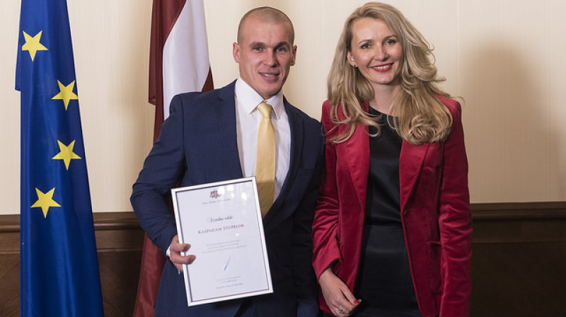 Kaspars Stupelis un Inese Lībiņa-Egnere
Foto: Latvijas Republikas Saeima