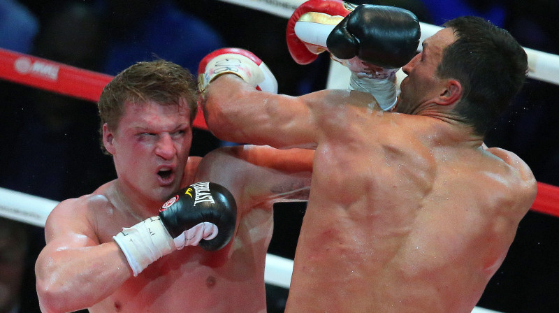 Aleksandrs Povetkins un Vladimirs Kļičko (2013)
Foto: ITAR-TASS / Scanpix