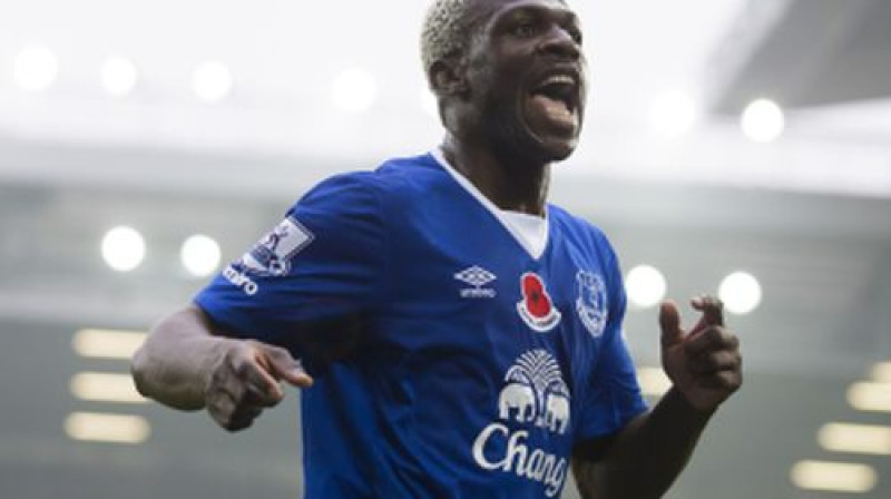 Trīs vārtu autors Aruna Konē
Foto: AP/Scanpix