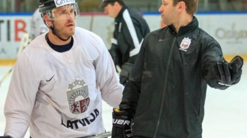 Mārtiņš Karsums un Kārlis Zirnis
Foto: Ģirts Gertsons