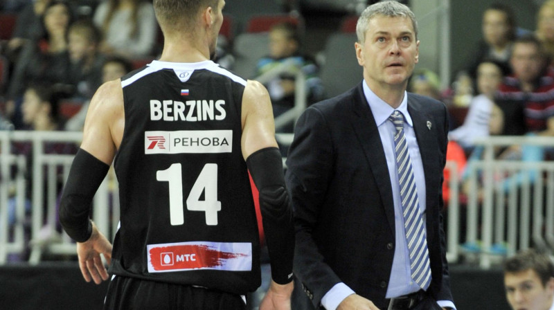 Kaspars Bērziņš un Ainars Bagatskis
Foto: Romāns Kokšarovs, Sporta Avīze, f64