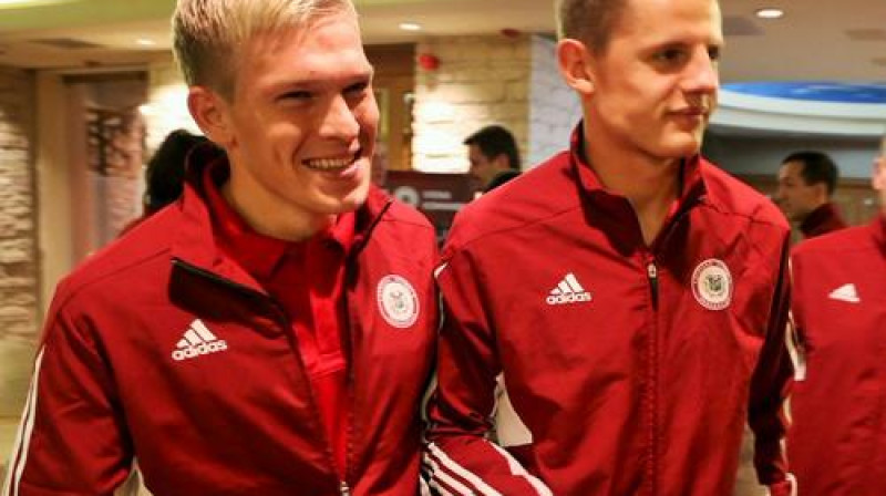 Artjoms Rudņevs un Kaspars Dubra
Foto: LFF.lv