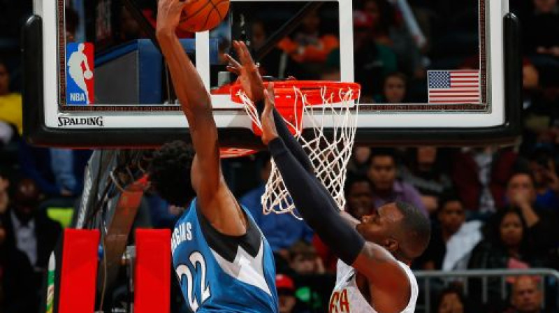 Endrjū Viginss pret Polu Milsepu
Foto: AFP/Scanpix