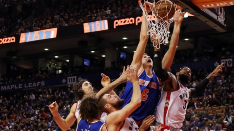 Kristaps Porziņģis pret Toronto "Raptors"
Foto: Vaughn Ridley, Getty Images / nydailynews.com