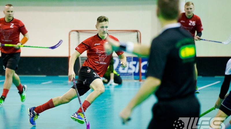 FBK "Valmiera/ViA"
Foto: Raivo Sarelainens, floorball.lv