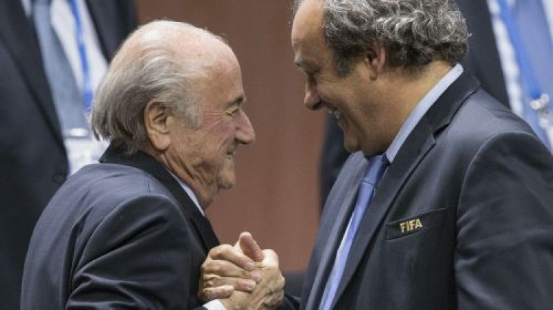 Zeps Blaters un Mišels Platinī
Foto: AP/Scanpix