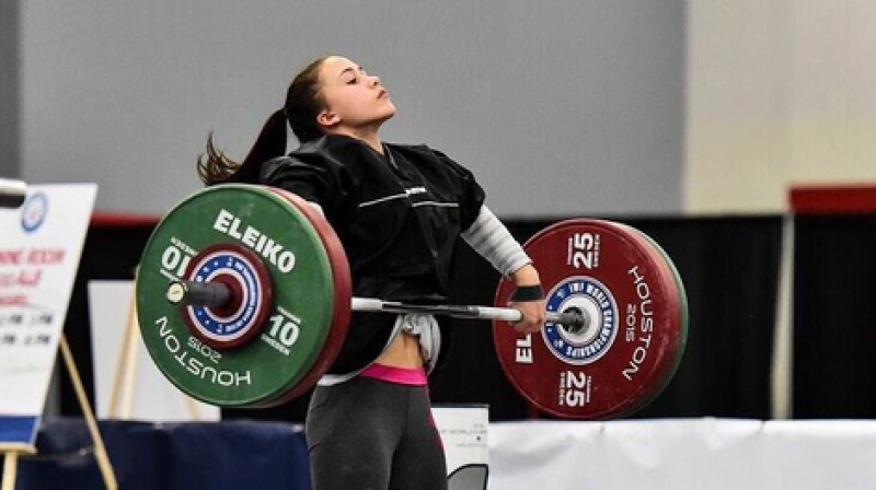 Rebeka Koha neilgi pirms starta Hjūstonā
Foto: allthingsgym.com