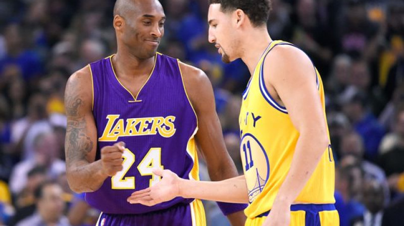 Kobe Braients un Klejs Tompsons
Foto: AFP/Scanpix