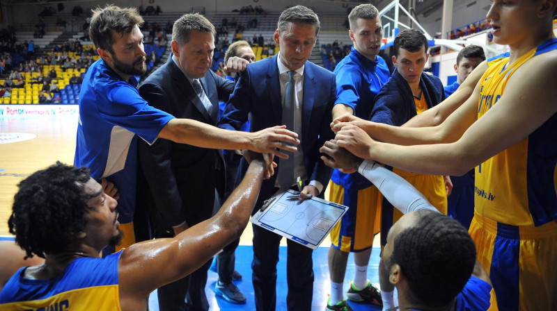 BK "Ventspils" spēlētāji un treneris
Foto: bkventspils.lv