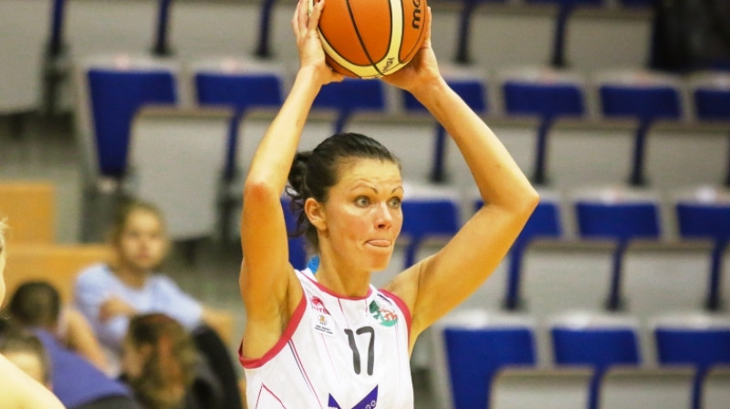 "Vega 1/Liepāja" uzbrucēja Ieva Vītola - Latvija-Igaunijas līgas Novembra spēlētāja,
Foto: Ģirts Gertsons