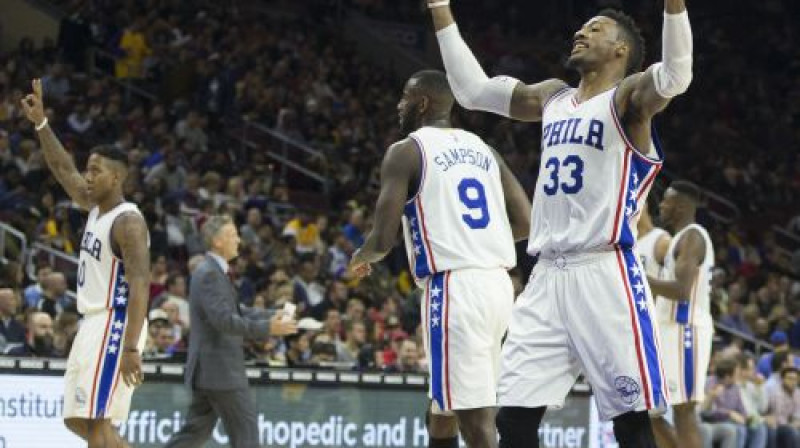 "76ers" basketbolisti pēc uzvaras pār "Lakers"
Foto: AFP/Scanpix