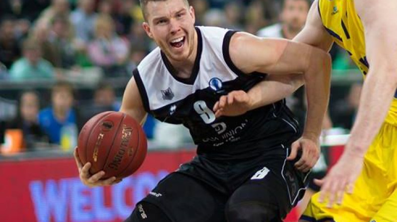 Dairis Bertāns 
Foto: bilbaobasket.biz