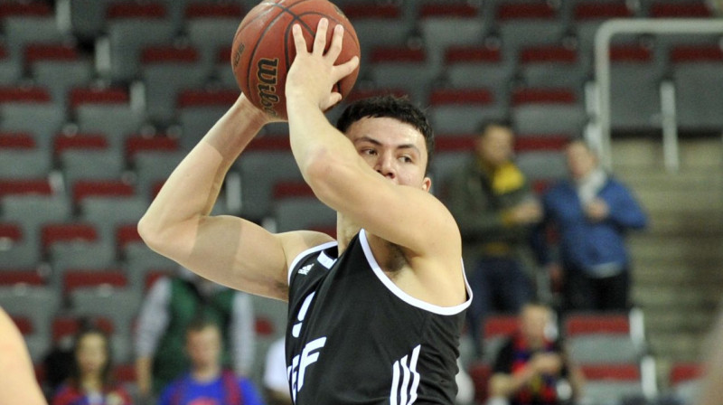 Pako Kruss
Foto: Romāns Kokšarovs, Sporta Avīze, f64