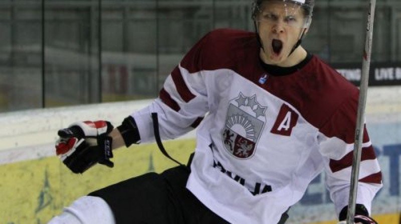 Latviešu uzbrucēju Rodrigo Ābolu septītajā kārtā ar kopējo 184.numuru Nacionālās hokeja līgas (NHL) draftā izvēlējās Vamkūveras "Canucks" komanda.
Foto: Werner Krainbucher, IIHF