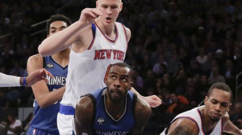 Kristaps Porziņģis gatavojas kārtējam blokam
Foto: AP/Scanpix