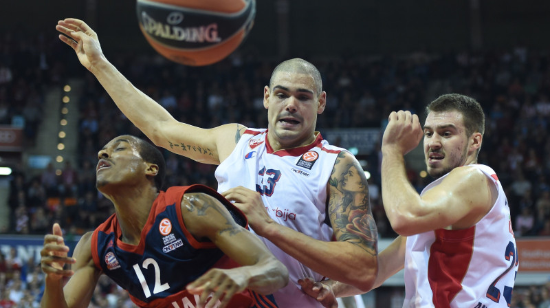 Alekss Renfro, Maiks Cirbess un Marko Guduričs 
Foto: AFP/Scanpix